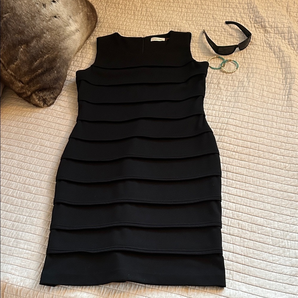 Calvin Klein black sleeveless form fitting shift dress 10 work Office career​